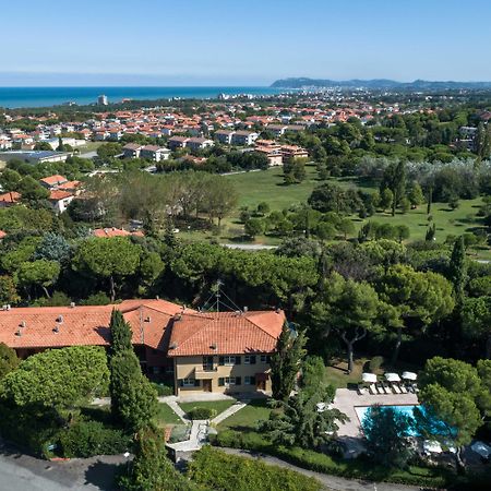 리치오네 Residenze Al Colle Dei Pini 아파트 호텔 외부 사진