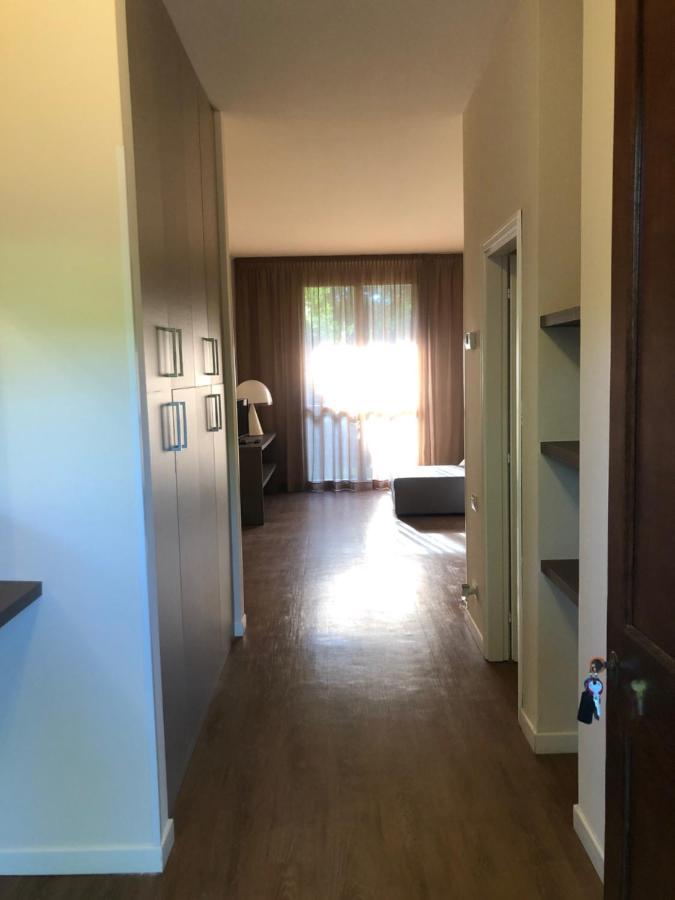 리치오네 Residenze Al Colle Dei Pini 아파트 호텔 외부 사진