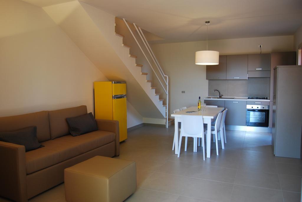 리치오네 Residenze Al Colle Dei Pini 아파트 호텔 객실 사진