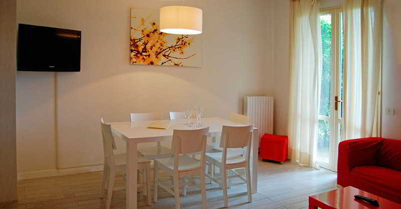 리치오네 Residenze Al Colle Dei Pini 아파트 호텔 외부 사진