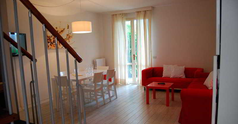 리치오네 Residenze Al Colle Dei Pini 아파트 호텔 외부 사진