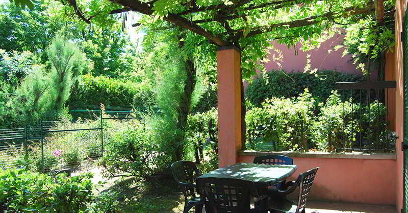 리치오네 Residenze Al Colle Dei Pini 아파트 호텔 외부 사진